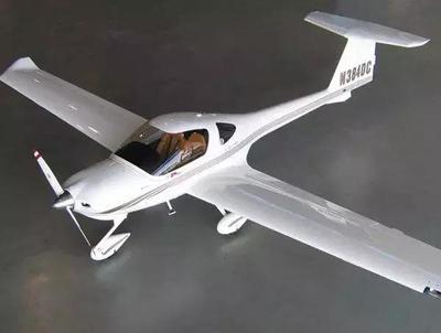 猎鹰飞行俱乐部 让人“一见钟情”的十大私人飞机品牌