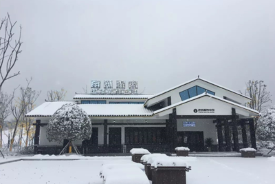 南湖旅游多业态融合 以“营地+”模式与飞行俱乐部为引擎，助力打好沿湖增效战役